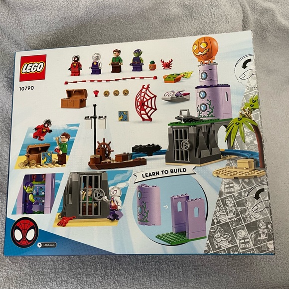 LEGO 10790 Marvel Team Spidey at Green Goblin's Lighthouse - Picture 2 of 2
